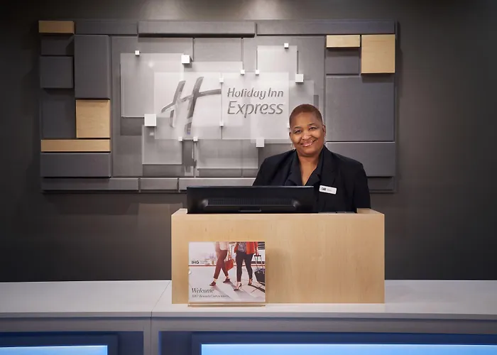 Holiday Inn Express - Richmond Downtown By Ihg